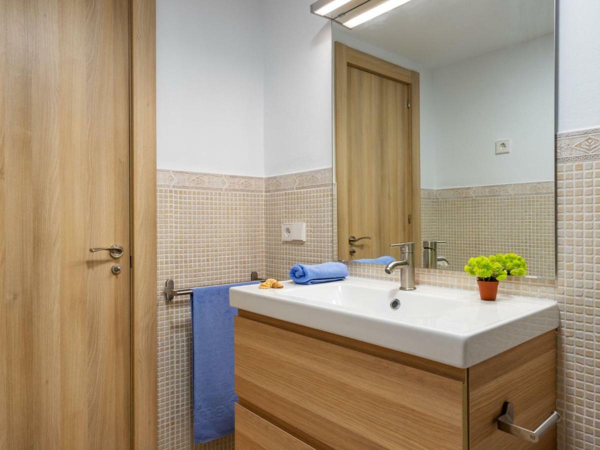 Apartment Carihuela Playa-2 By Interhome Torremolinos Esterno foto